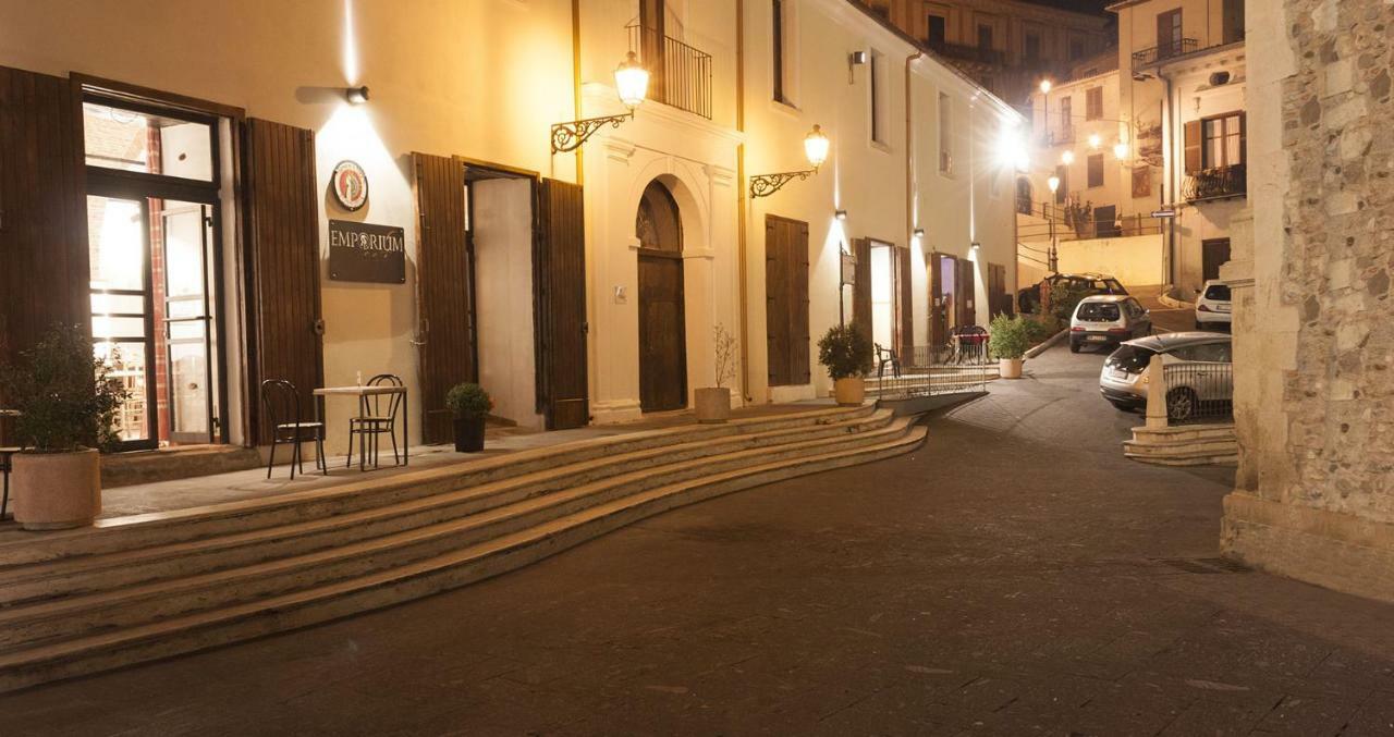 B&B Domus Purpurea Rossano Luaran gambar